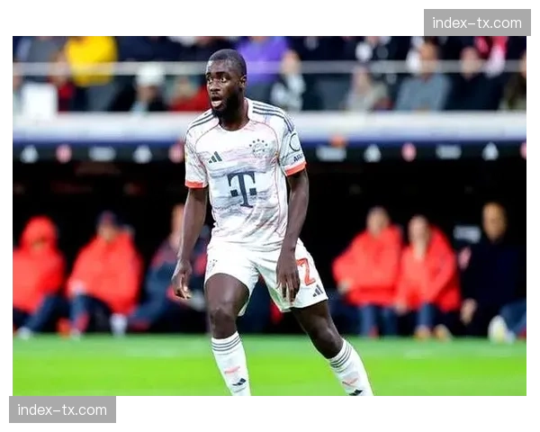 乌帕梅卡诺：续约因感受到拜仁信任，会倾其所有回报这份信任