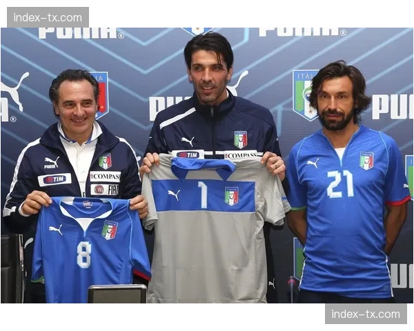 意大利科维尔恰诺基地开设新课程，聚焦现代足球“区域-盯人”动态防守教学